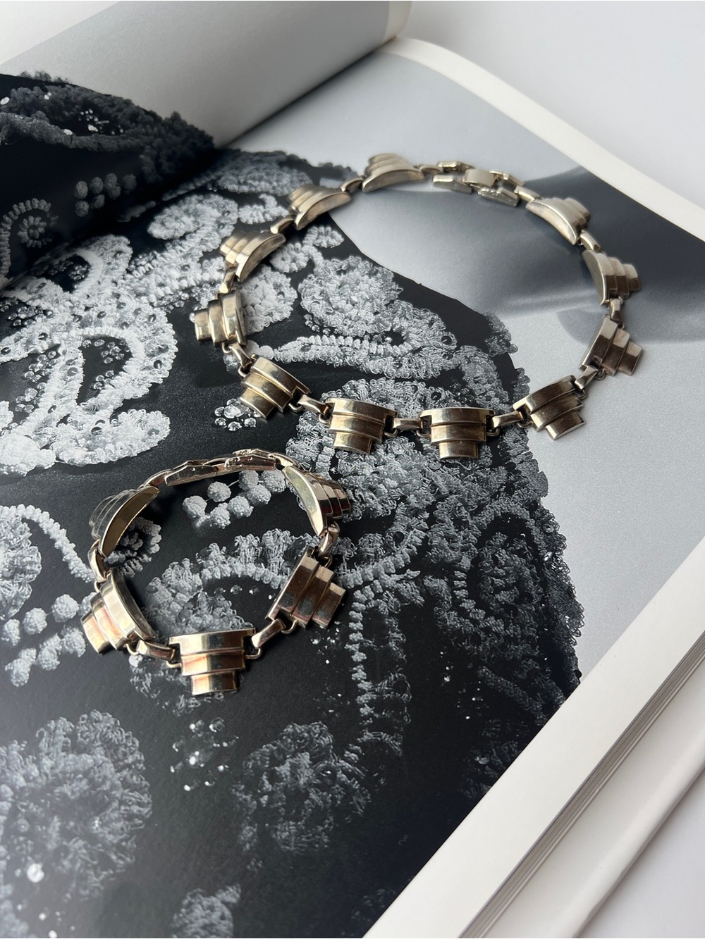 Geometric Choker Necklace and Bracelet Set